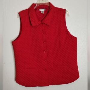 Drapers & Damon's women's red vest, size 1X